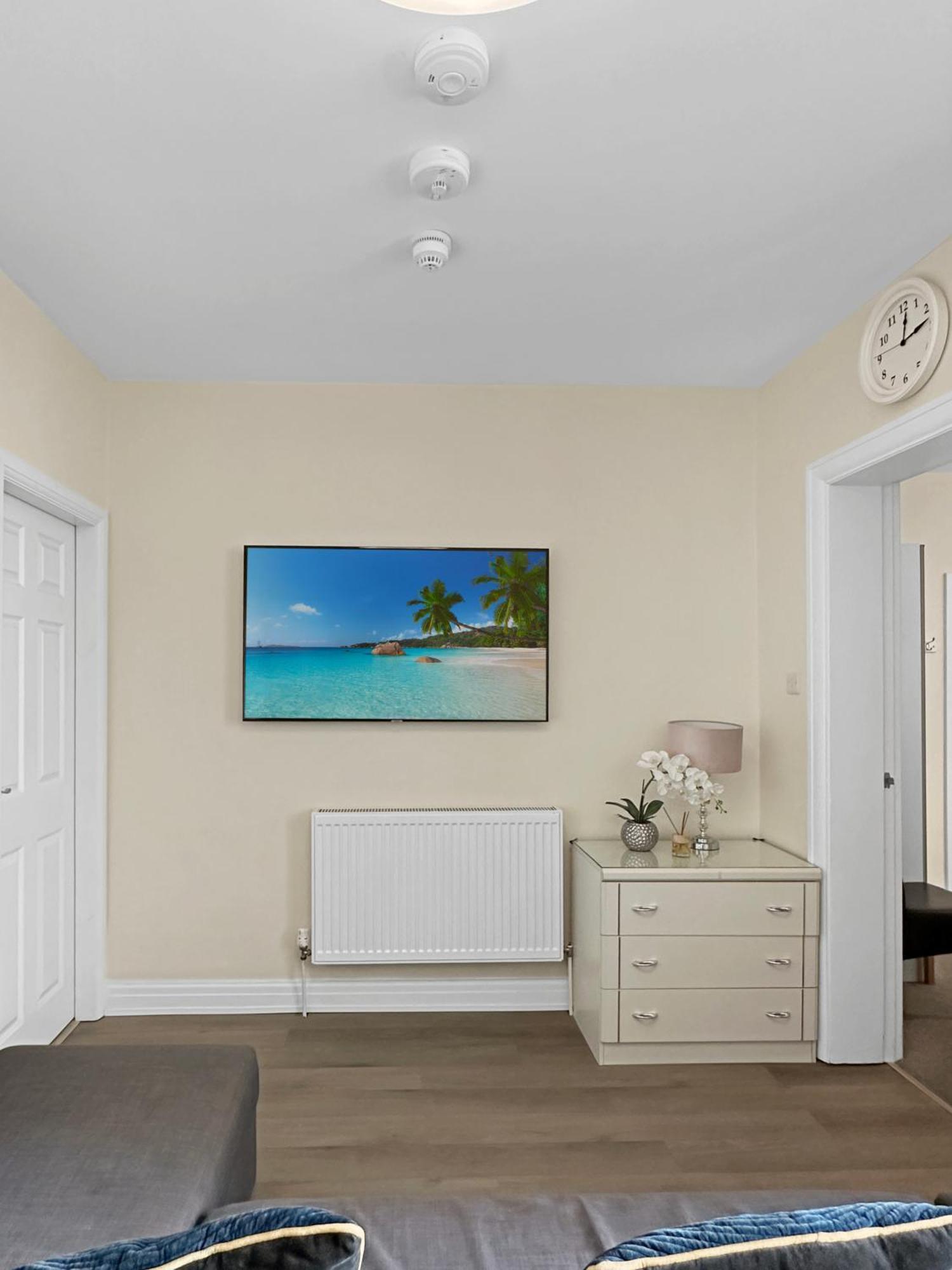 בלקפול Granada Apartments Queen'S Promenade מראה חיצוני תמונה