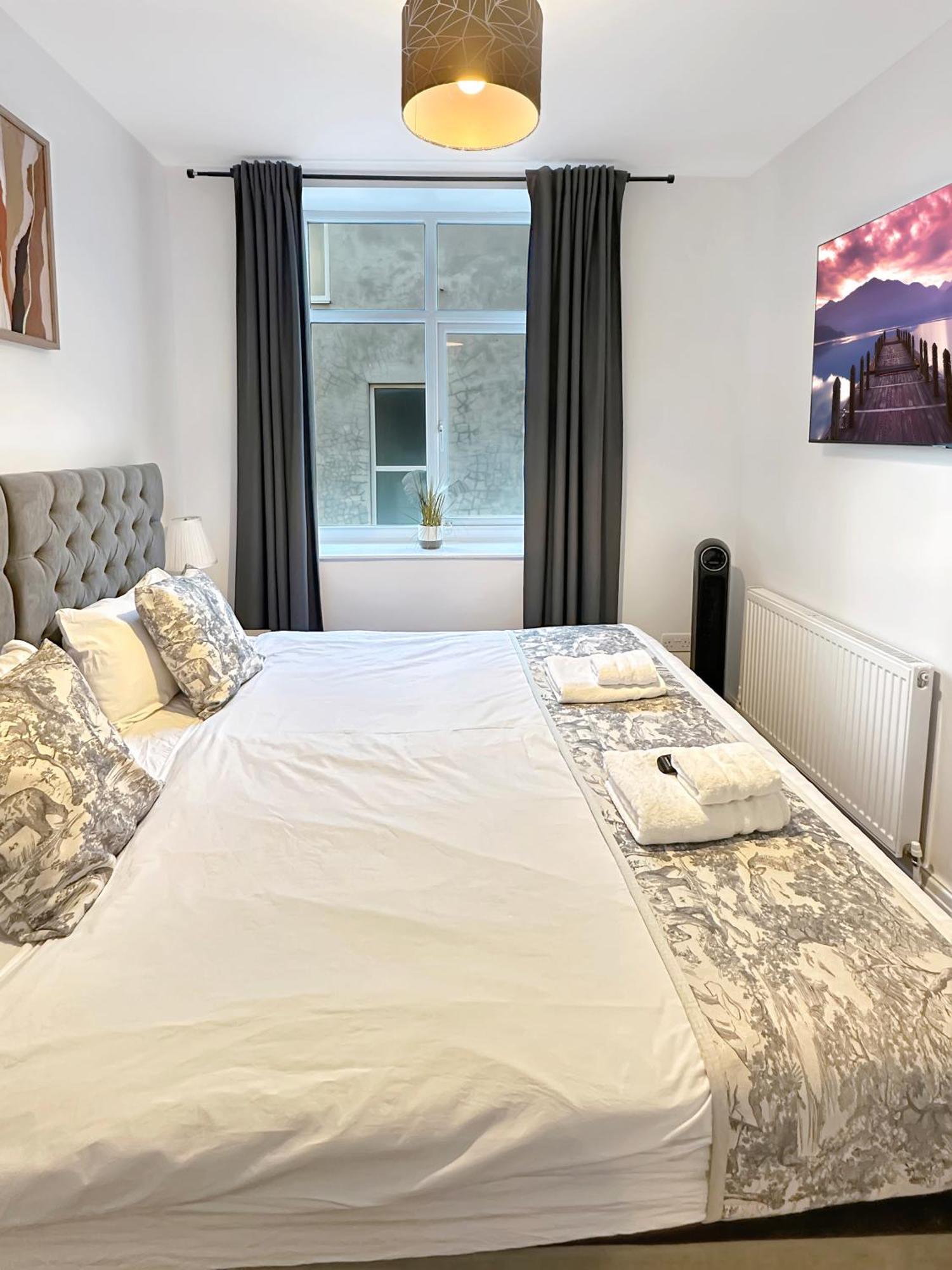 בלקפול Granada Apartments Queen'S Promenade מראה חיצוני תמונה